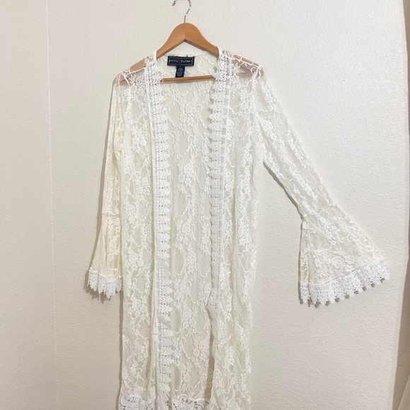 Polly & Esther Jackets & Blazers - POLLI Y ESTHER  Cream Lace Kimono Cardigan